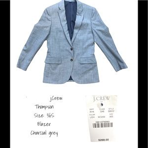 by JCrew
Thompson
size: 36S
Blazer
Charcoal grey